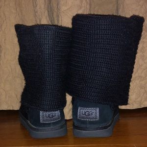 Black Knit Uggs